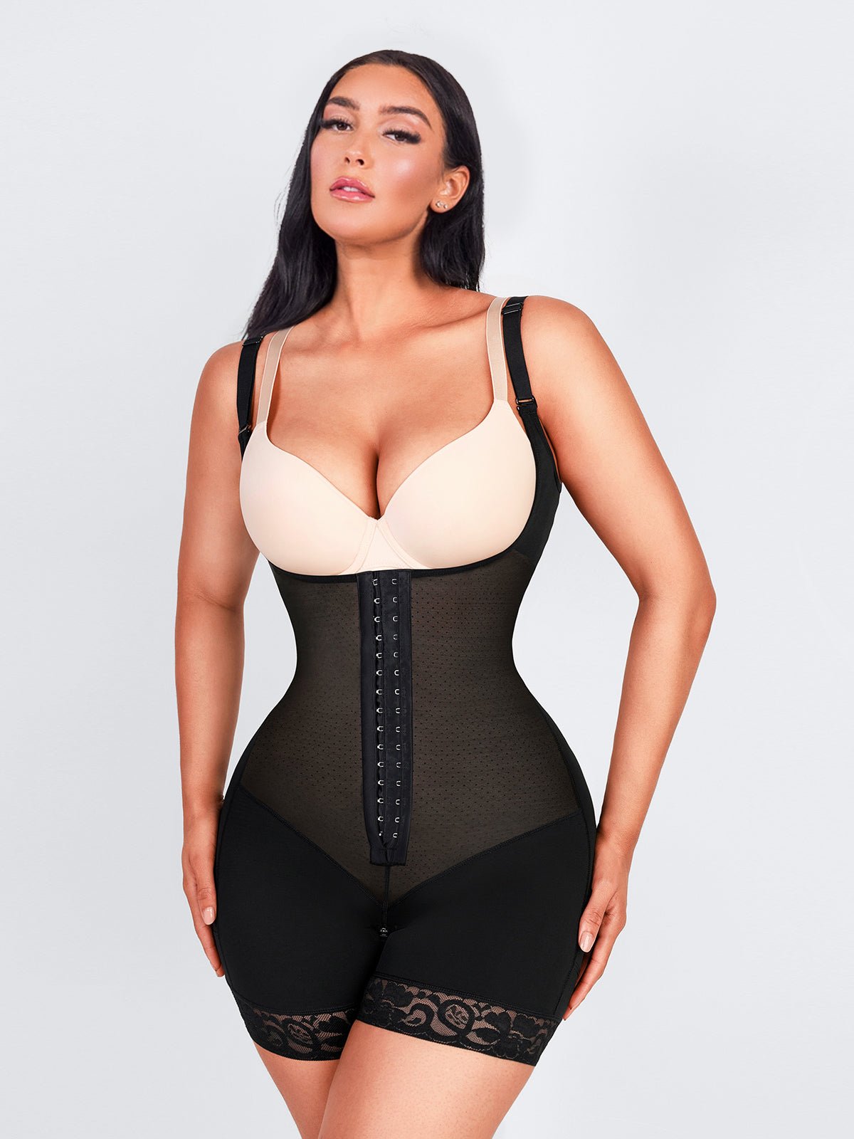 Felicia Short Powernet® - Body en Latex Aéré avec Poitrine Ouverte, Contrôle du Ventre et Compression Solide.