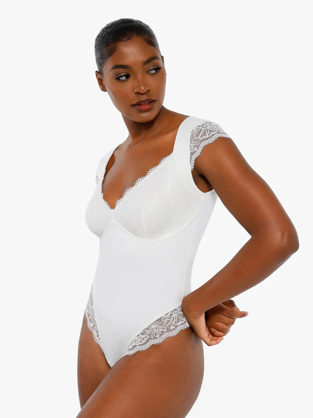 Body sculptant à manches courtes en dentelle amincissant
