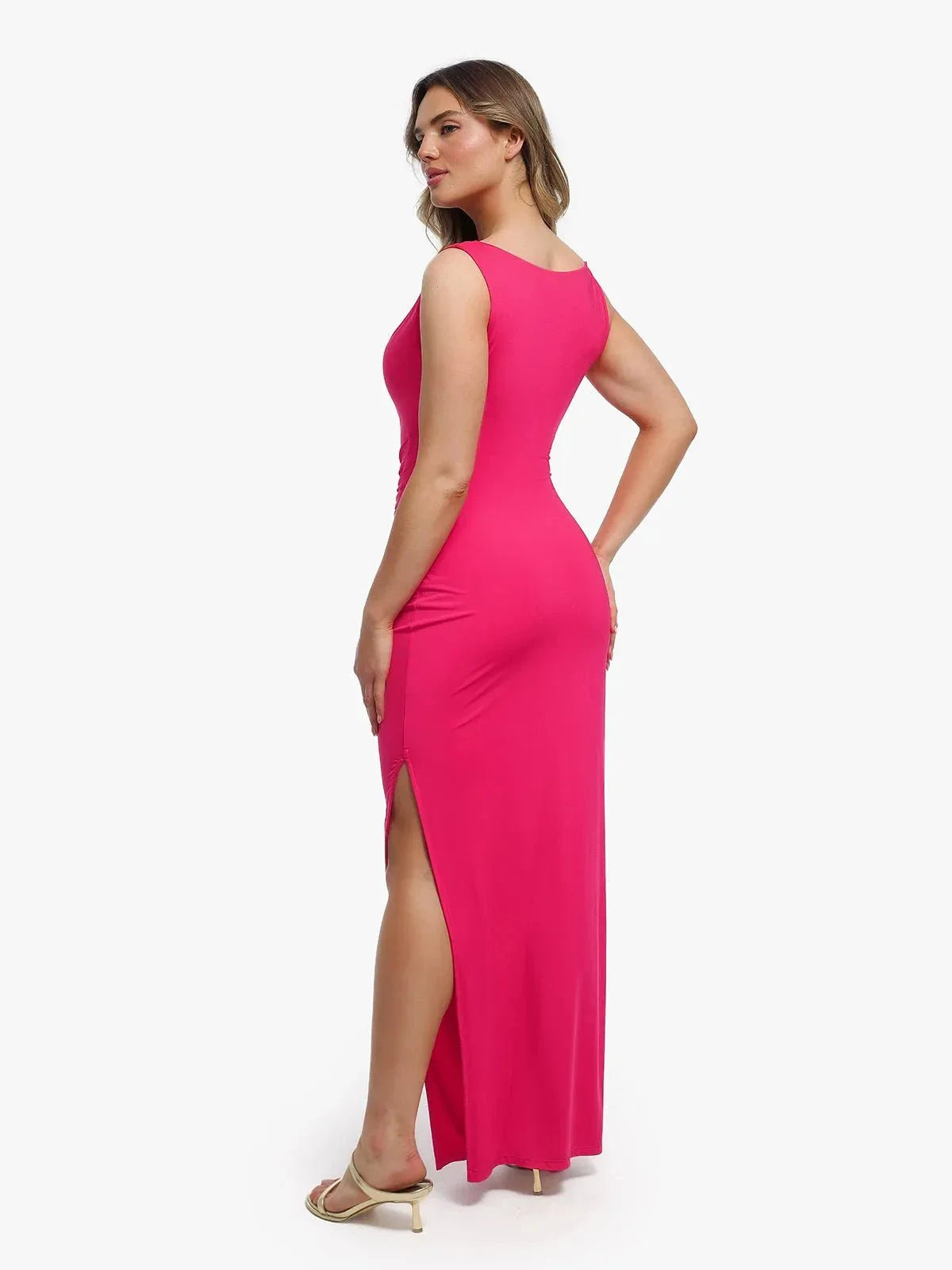 Robe maxi sculptante à encolure cowl en shapewear