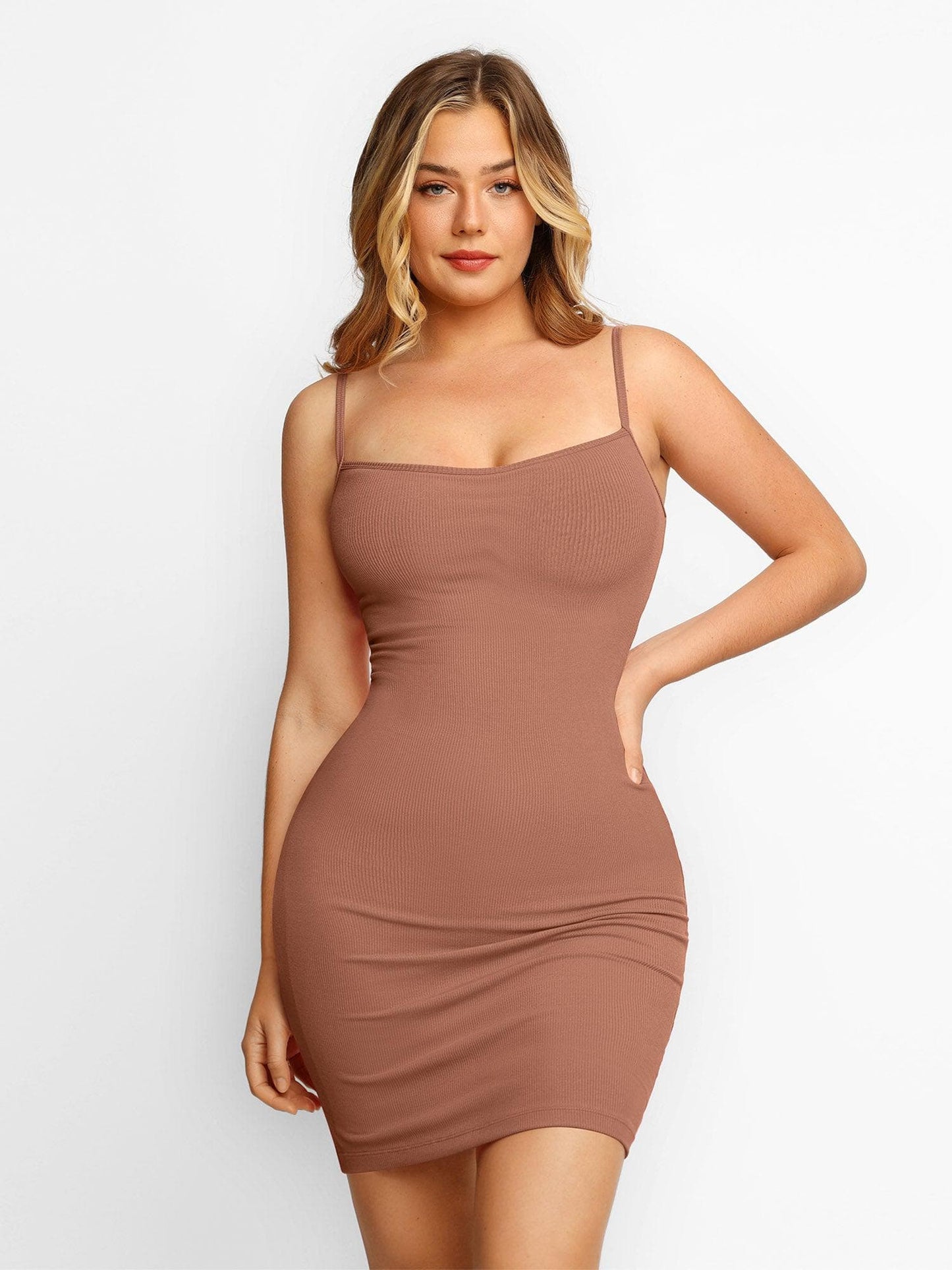 Robe Mini Slip Liftante en Modal Uni