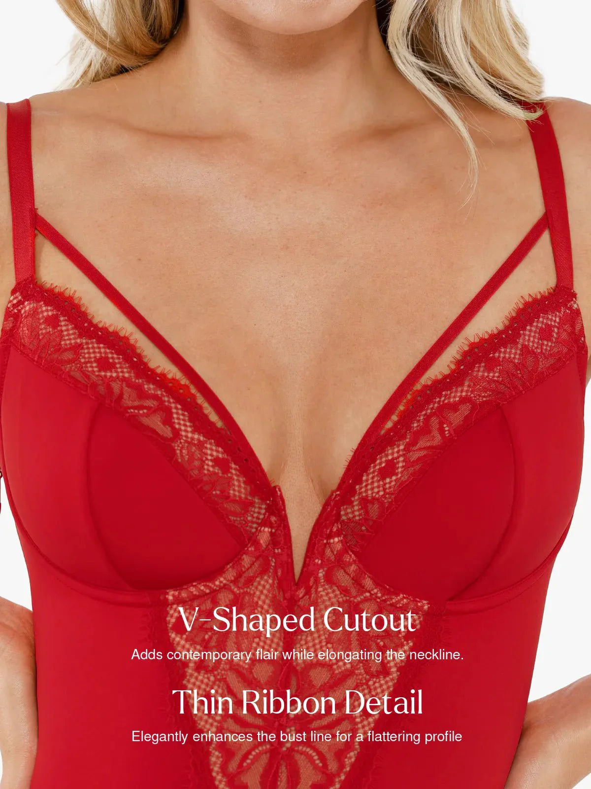 Body en dentelle avec contrôle du ventre et bretelles