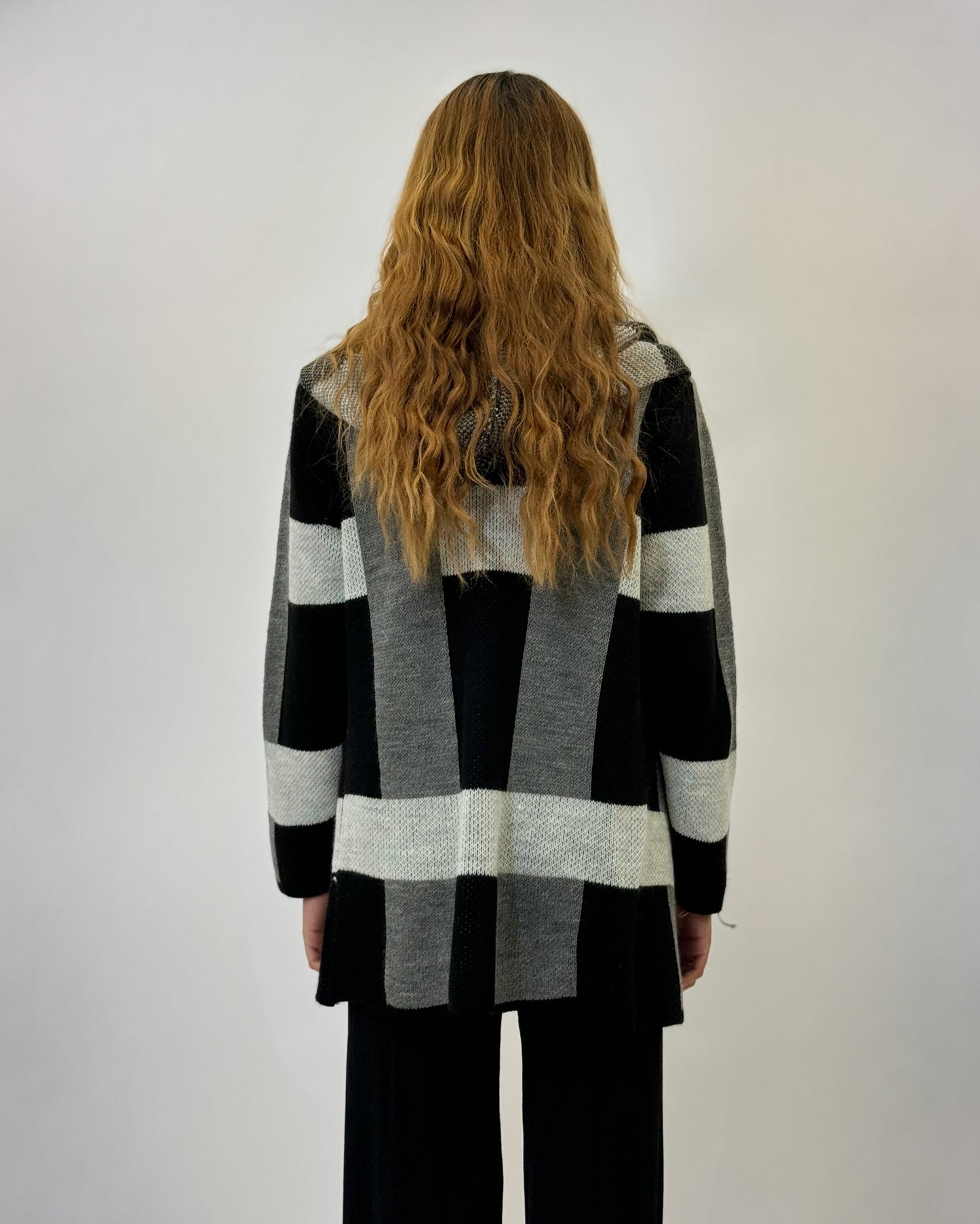 Cardigan morbido con cappuccio