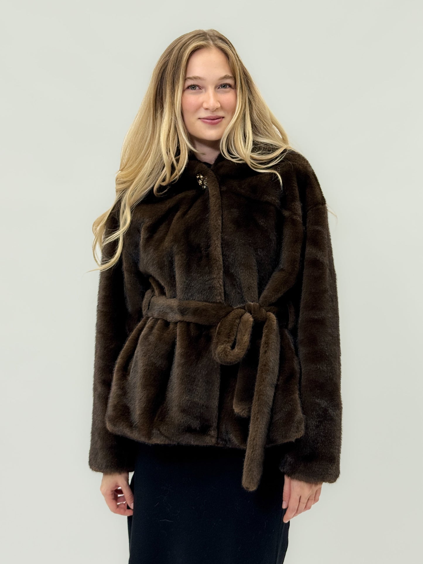 Fausse fourrure douce - Reine