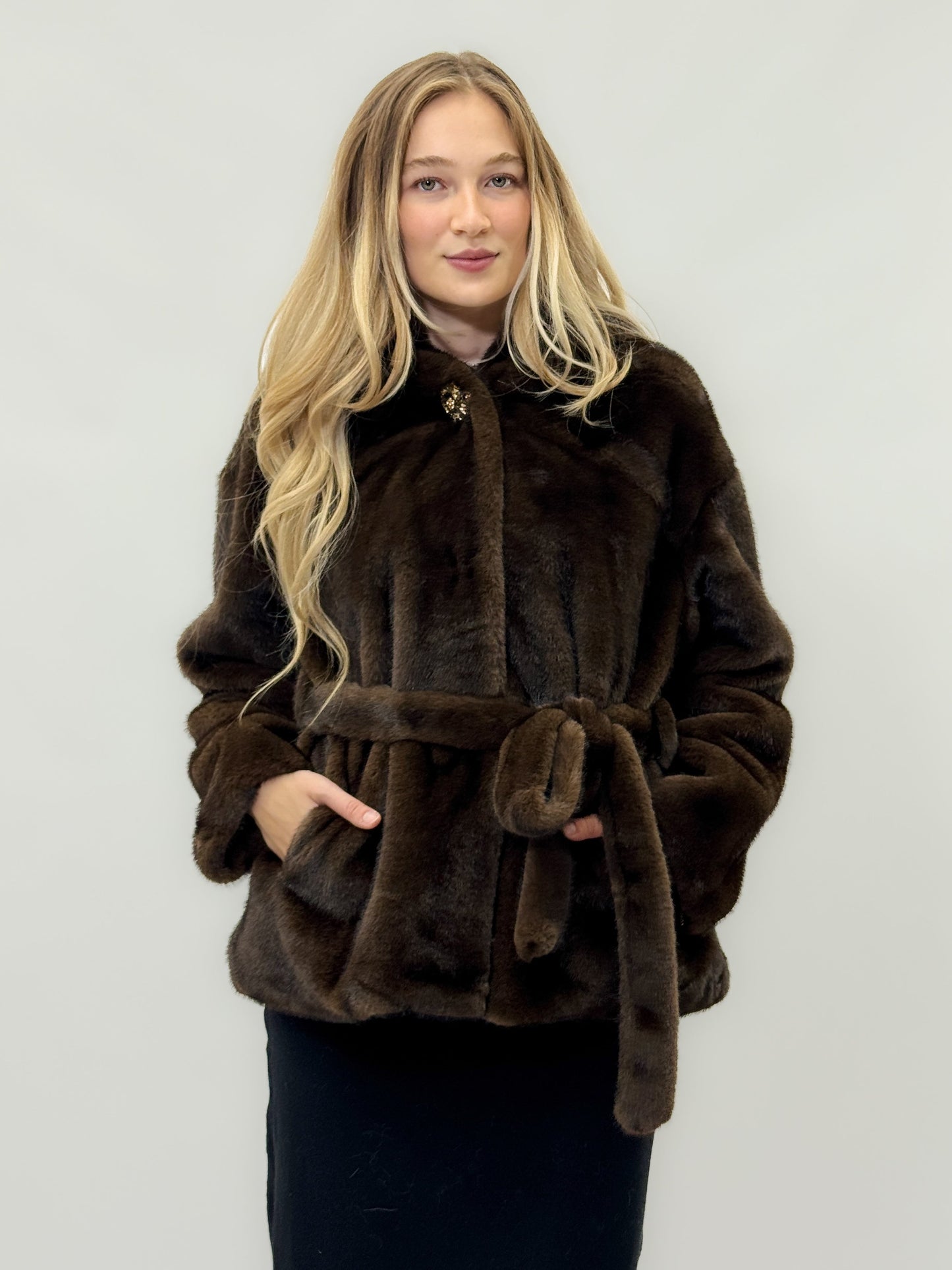 Fausse fourrure douce - Reine