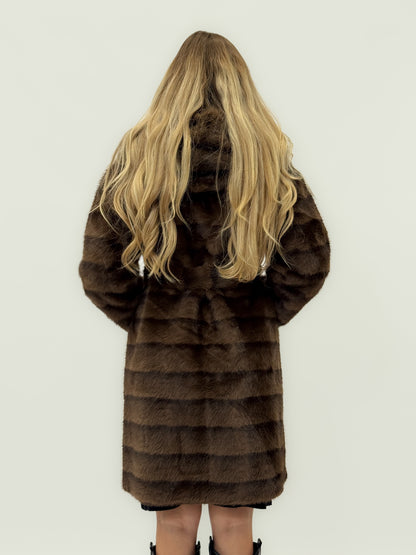 Manteau Long en Éco-fourrure Marron avec Ceinture