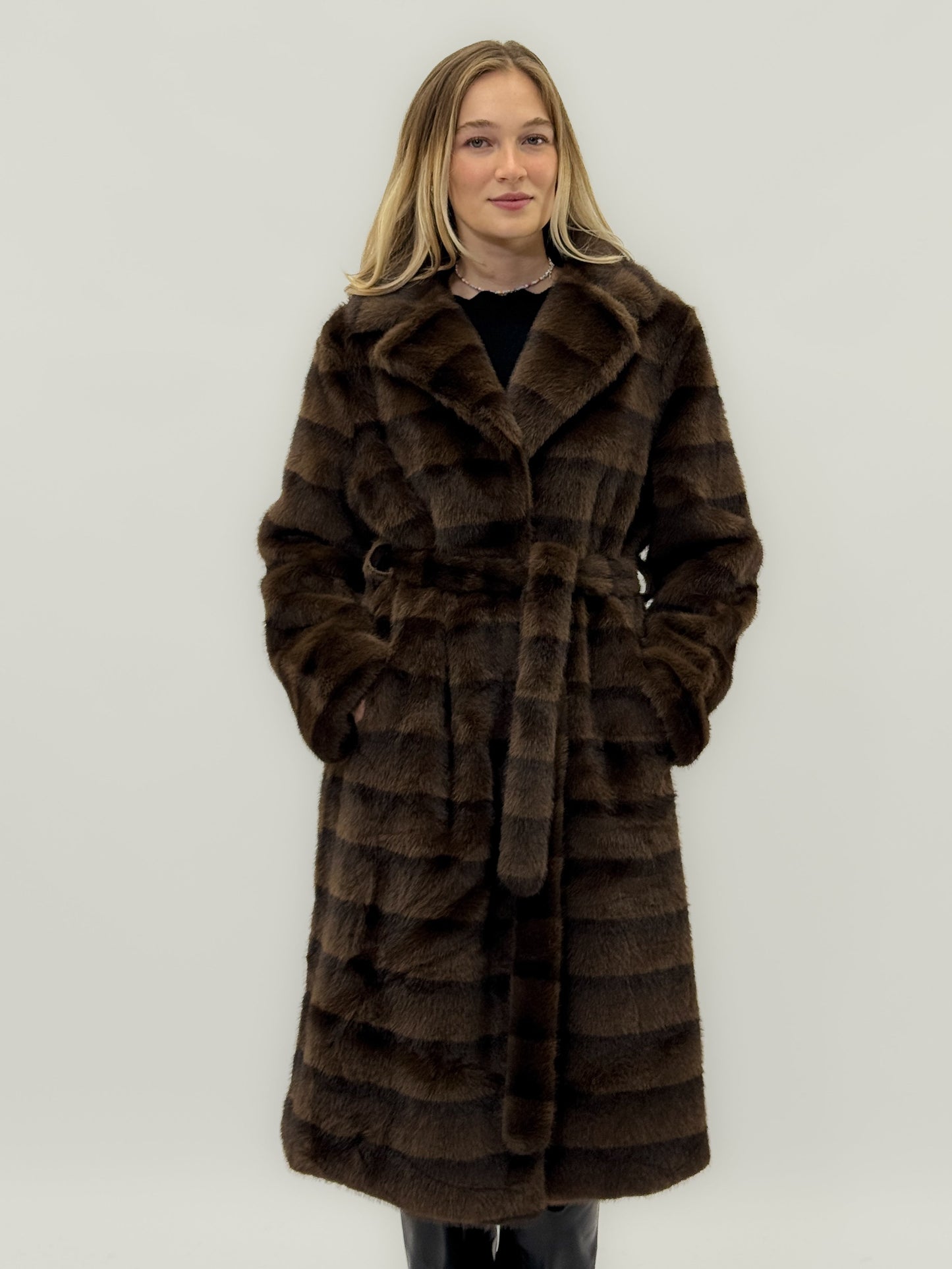 Manteau long avec ceinture et grands revers - Monaco