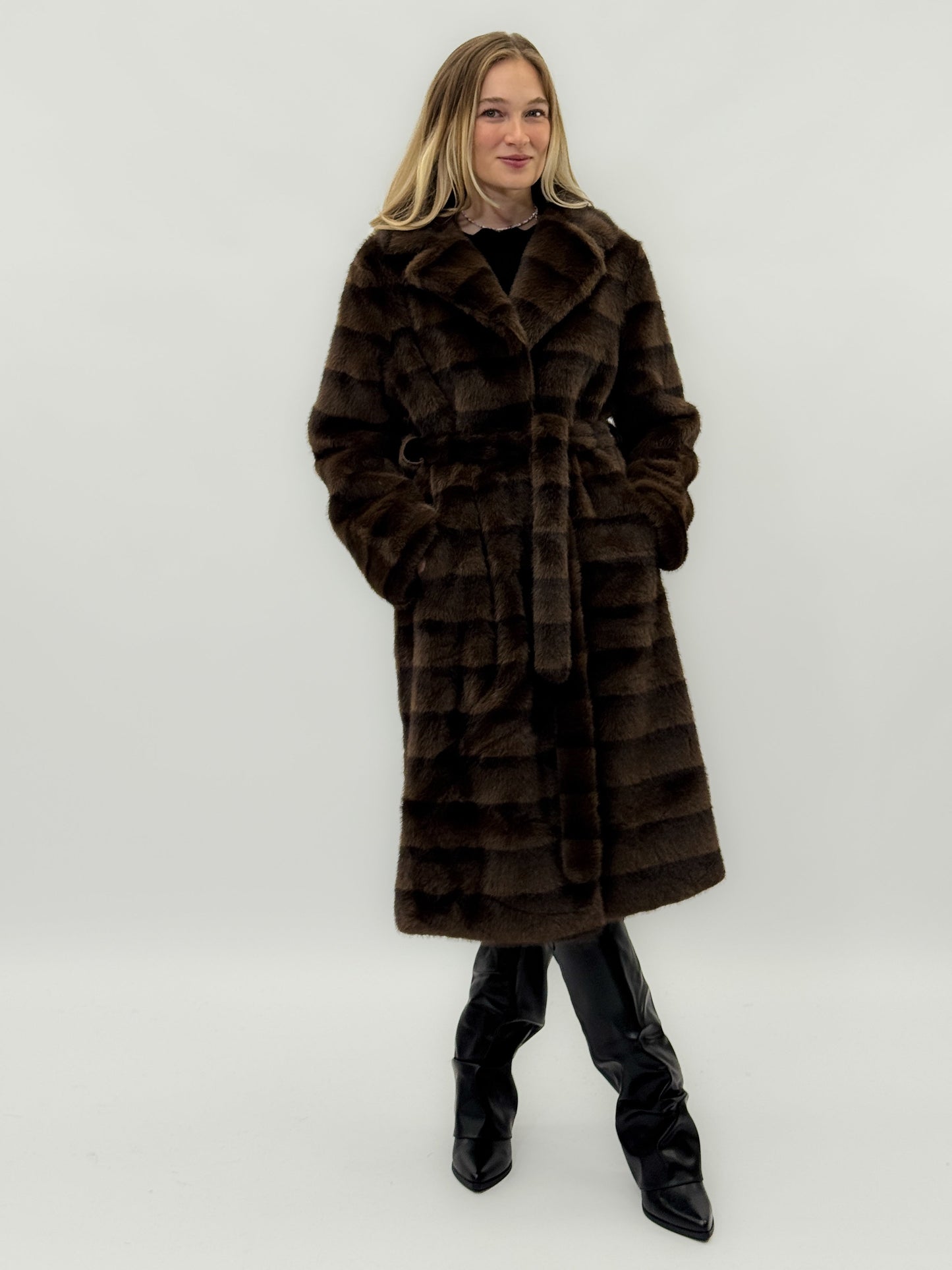 Manteau long avec ceinture et grands revers - Monaco