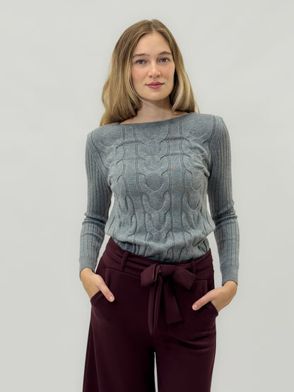 Pull en tricot avec des détails classiques