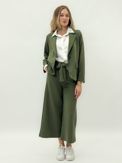 Pantalons palazzo avec ceinture à la taille