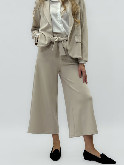 Pantalons palazzo avec ceinture à la taille