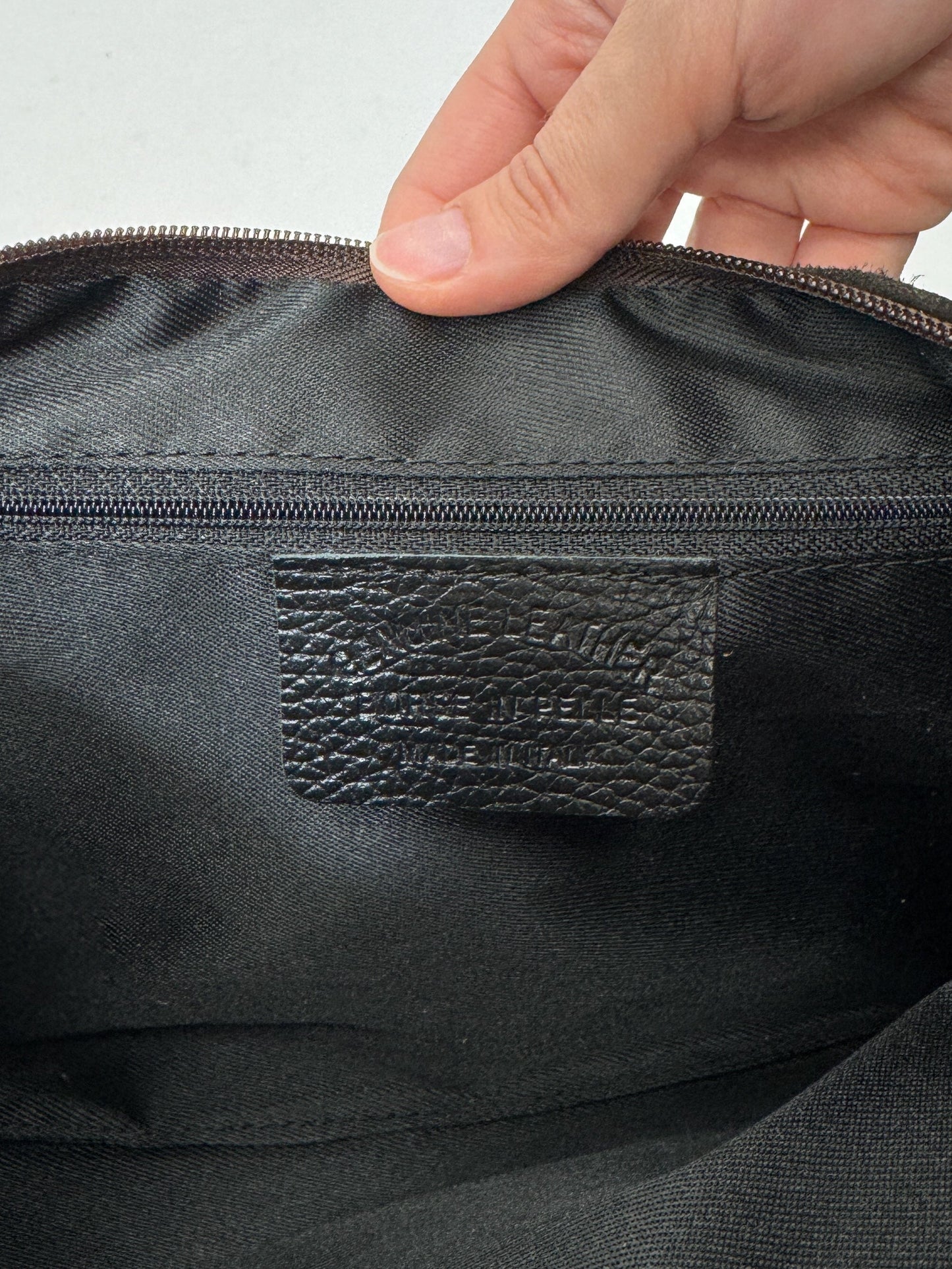 Sac à main en véritable cuir suédé avec franges et clous – Fabriqué en Italie