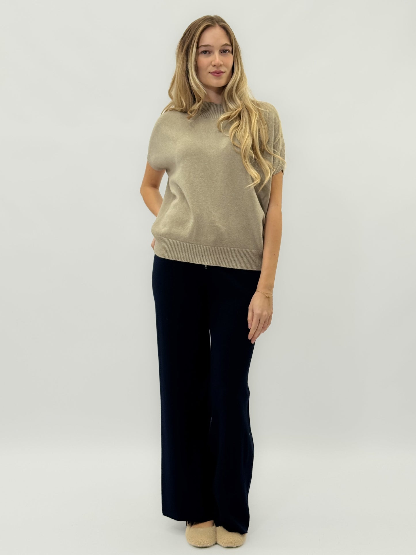 Pull en maille fine à manches courtes