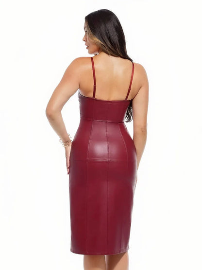 Robe en simili cuir sculptante à double port