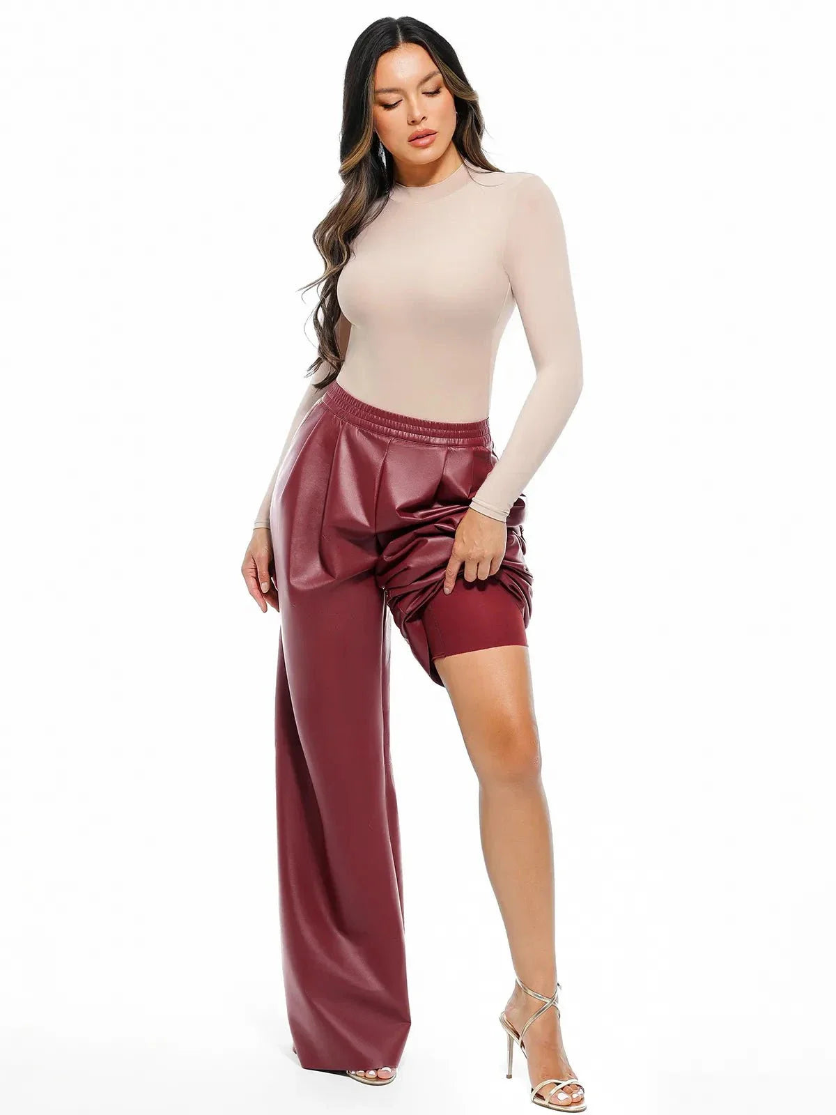Pantalons larges taille haute en simili cuir