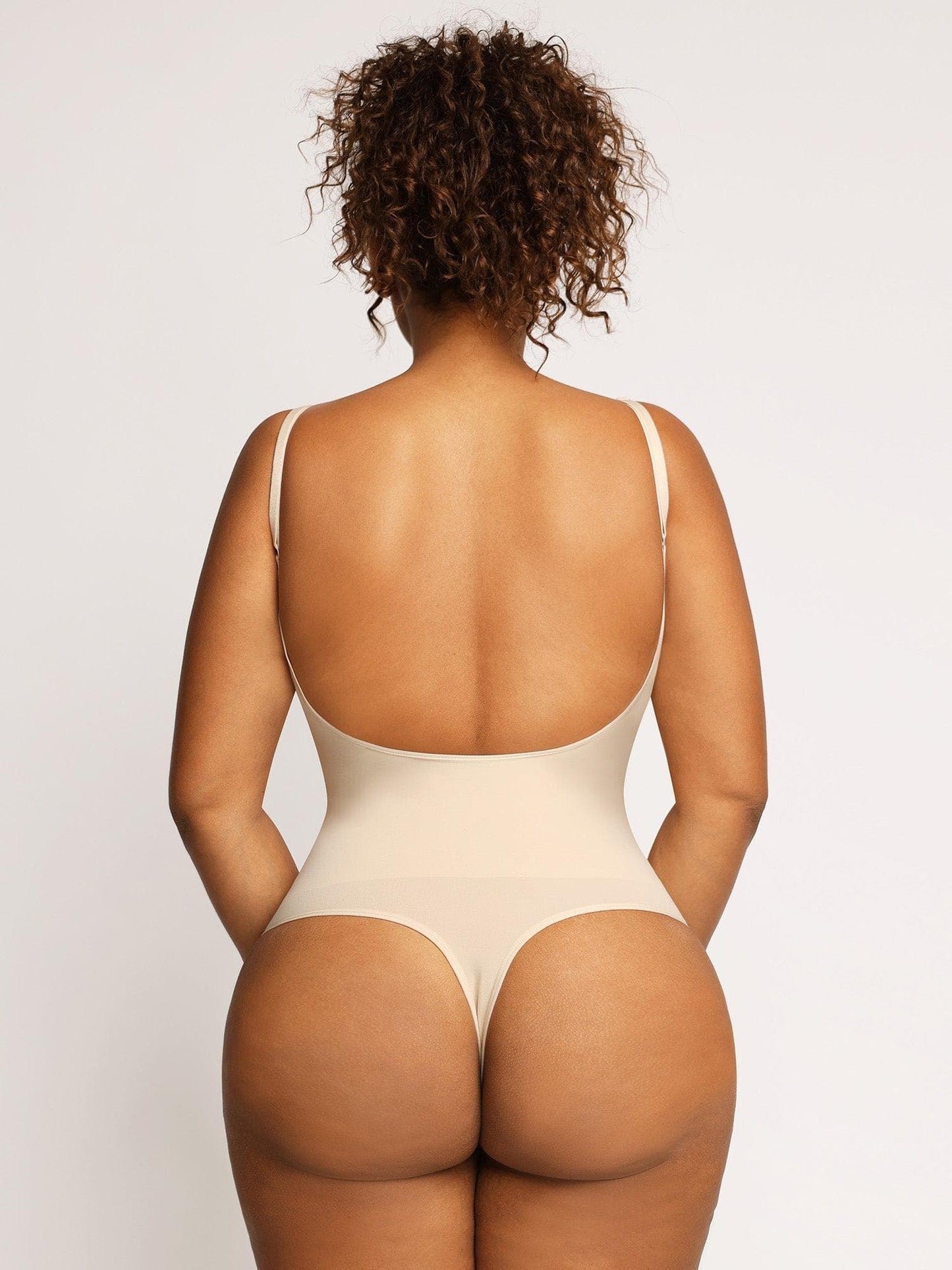 Body sculptant sans couture à dos bas et contrôle du ventre