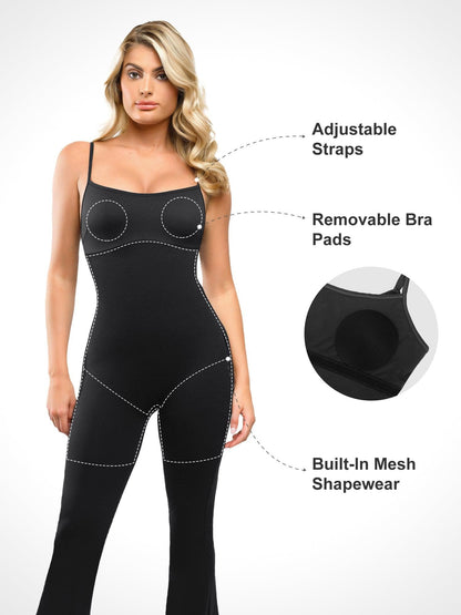 Combinaison Jumpsuit Sculptante à Jambes Évasées avec Bretelles