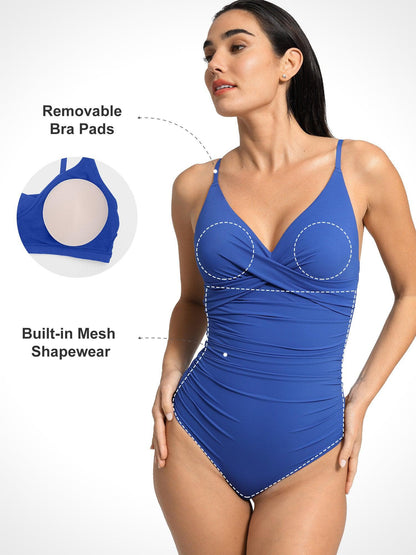 Maillot de bain une pièce sculptant à fronces et devant croisé