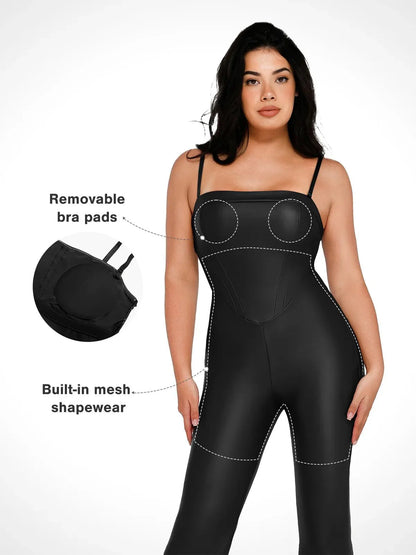 Combinaison Sculptante en Similicuir avec Corset