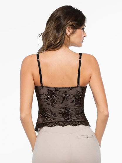 Camisole de Contournement en Dentelle