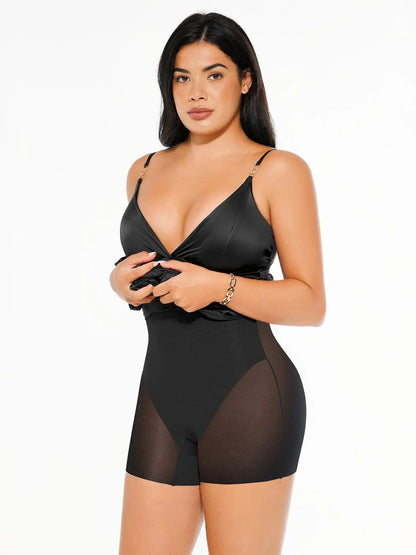 Robe Maxi Satinée à Décolleté Profond en V avec Fente Avant