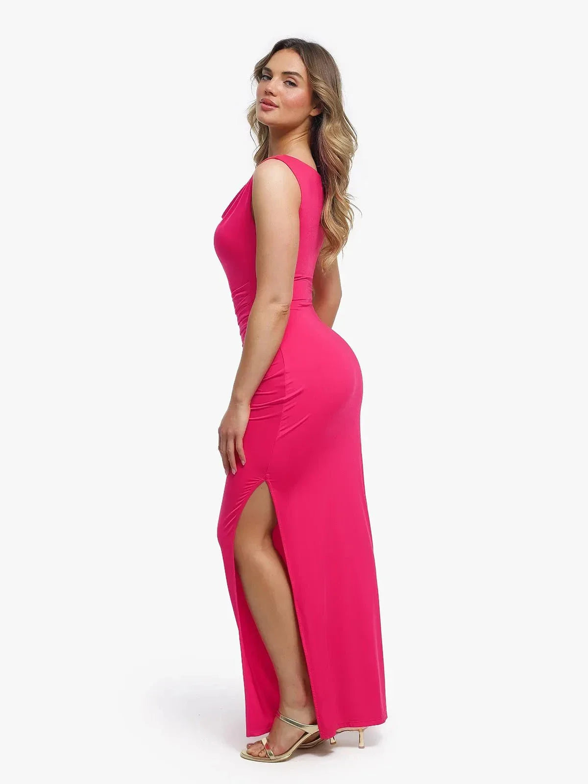 Robe Maxi Sculptante à Col Cowl en Tissu Solide