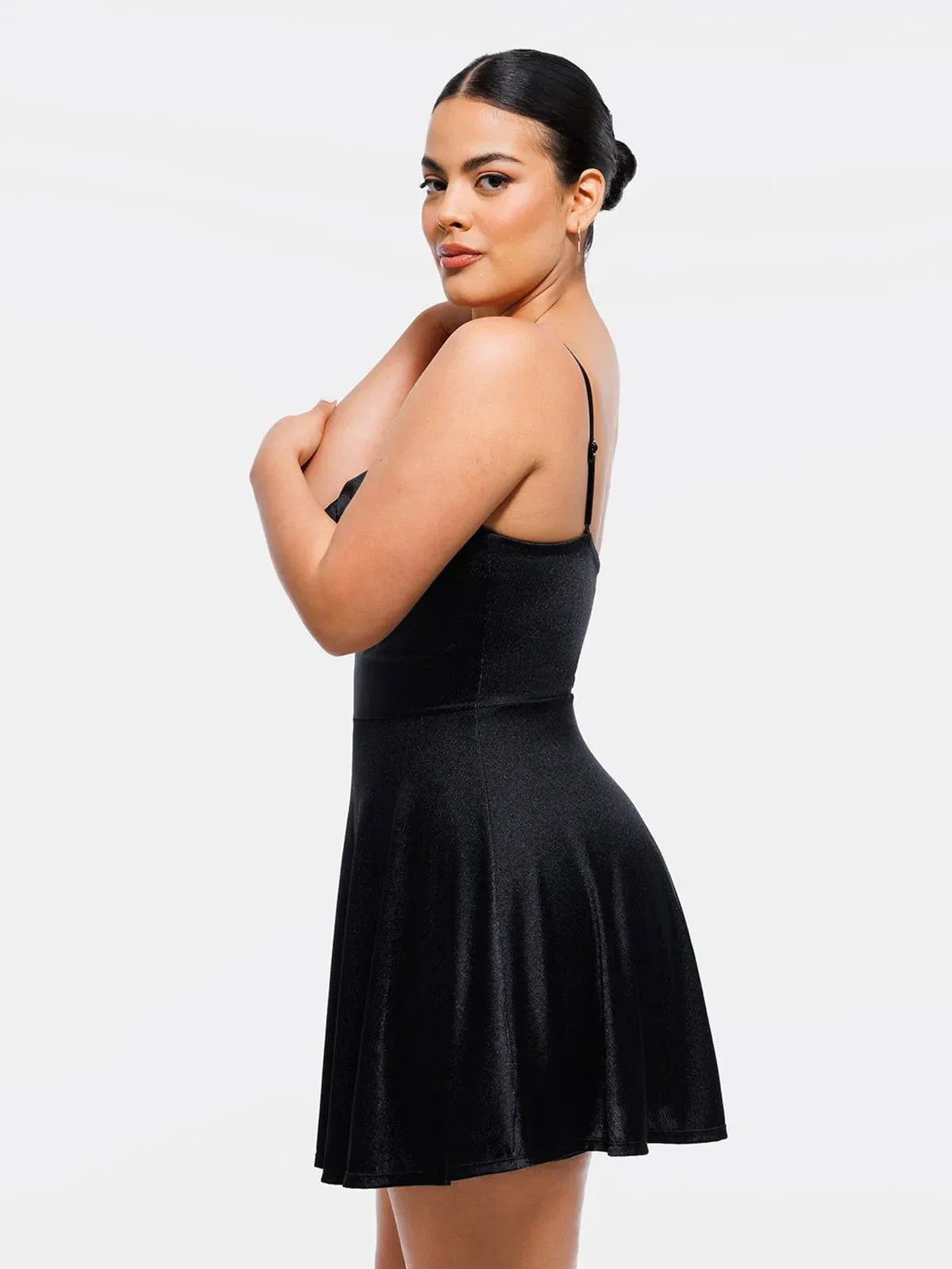 Robe Flare à Col Cagoule Contrôle du Ventre en Shapewear