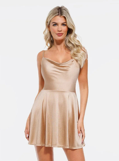 Robe Flare à Col Cagoule Contrôle du Ventre en Shapewear