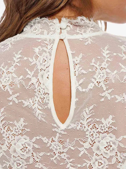 Robe Sculptante en Dentelle 2-en-1
