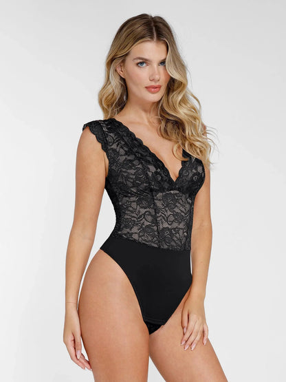 Body sculptant en dentelle ou jupe midi ou boléro